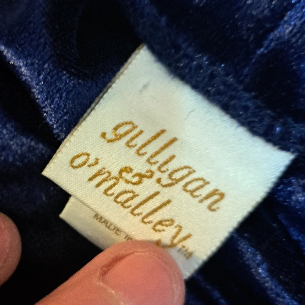 Gilligan & O'Malley, Velvet look, Sleeveless Top, sz M - Picture 6 of 8